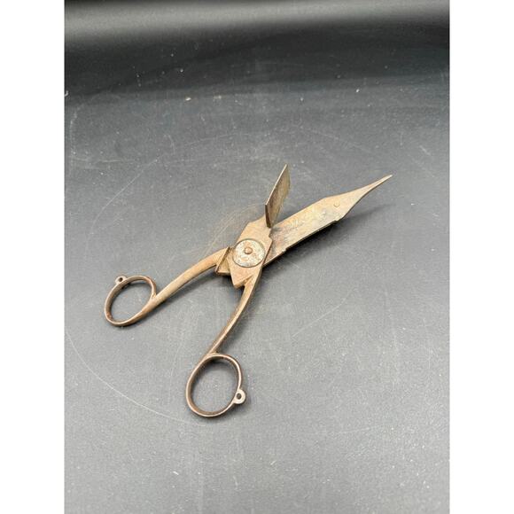 Antique wrought iron candle snuffer wick scissors - Picture 5 of 8